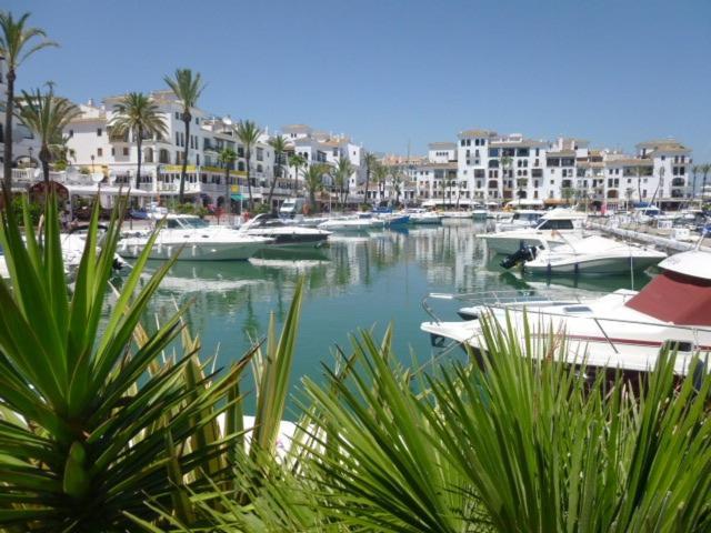 2055-Superb 2Bedrooms Apt, Gibraltar And Sea View Манилва Екстериор снимка