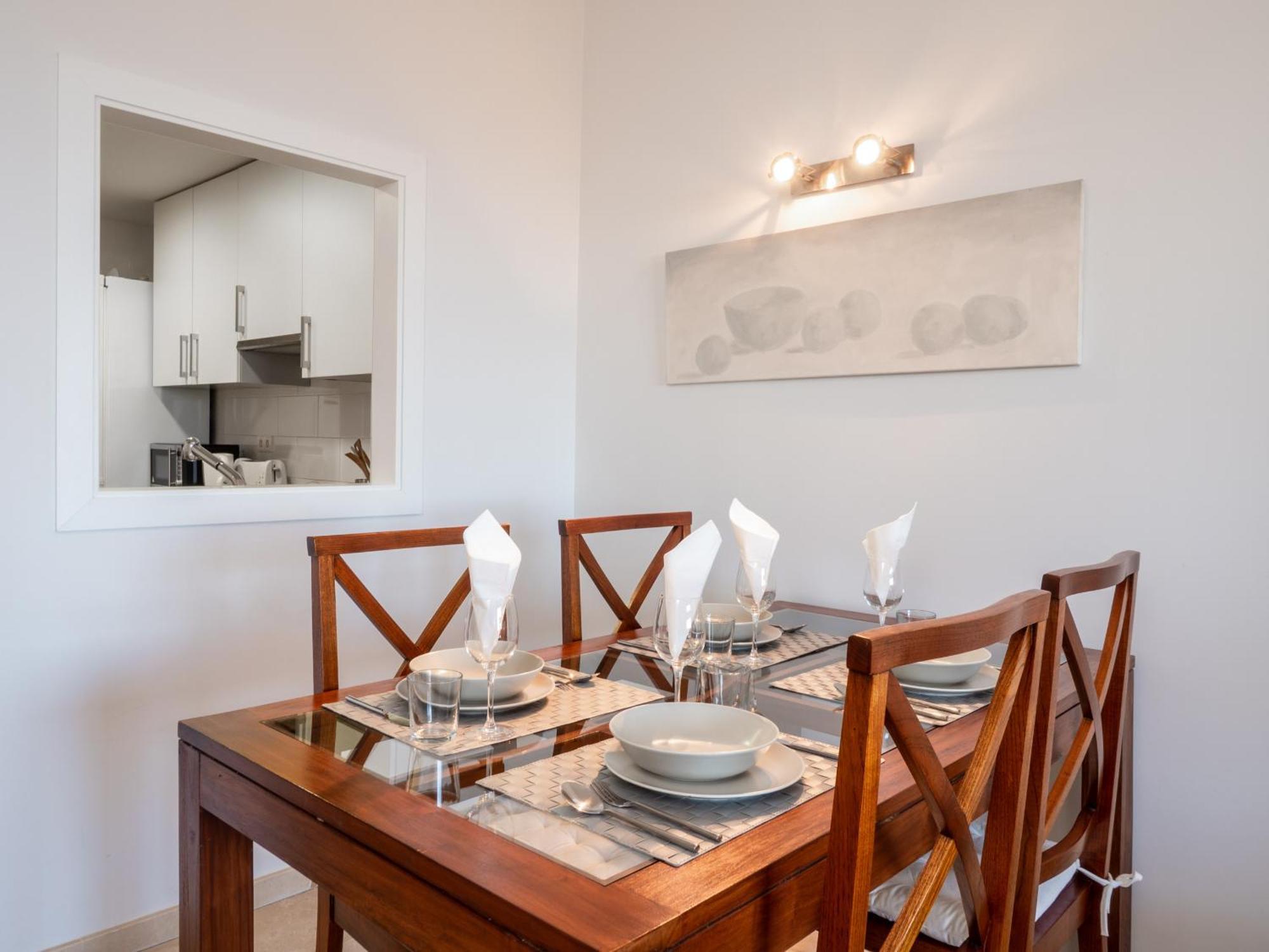 2055-Superb 2Bedrooms Apt, Gibraltar And Sea View Манилва Екстериор снимка